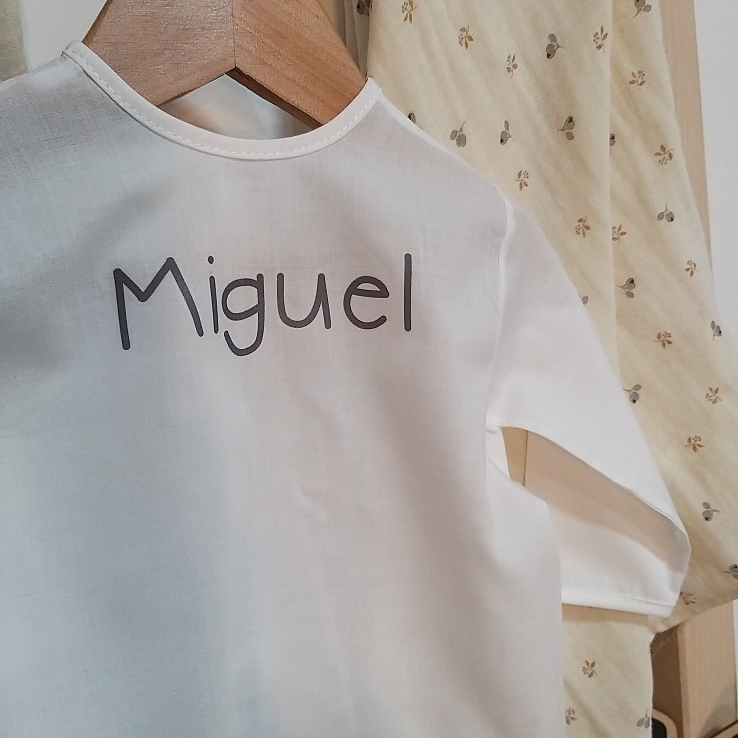 CAMISAS DE BATISTA PARA RECIEN NACIDOS